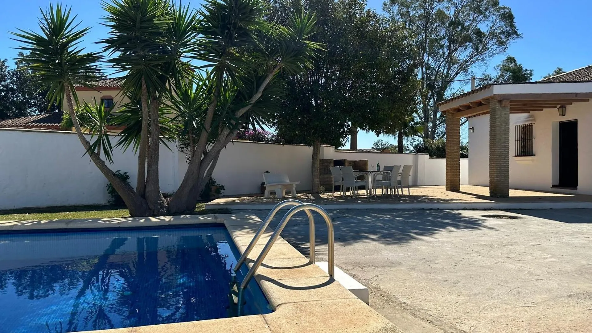 Vivienda Rural Atlantico Sur & Familias Guest House Conil De La Frontera 0*,  Spain